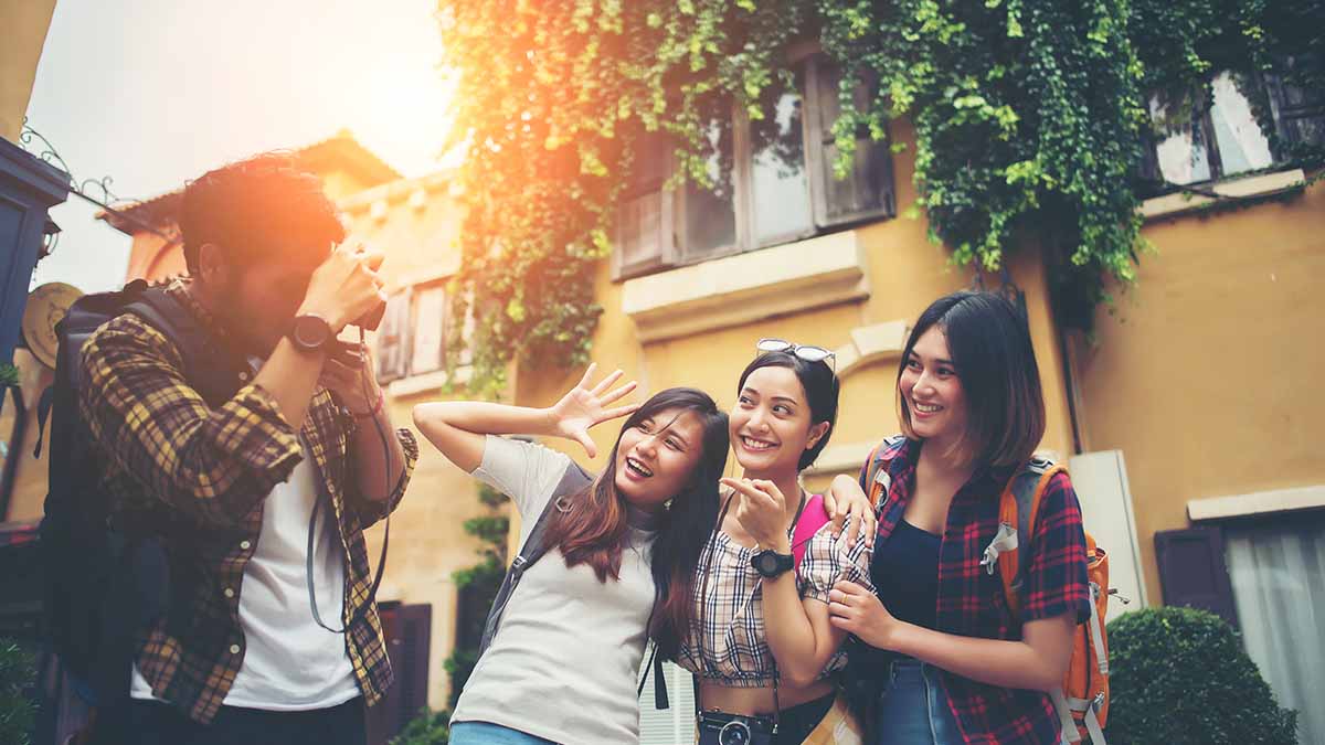 Hosting an Unforgettable Freshers Party for the Newbies