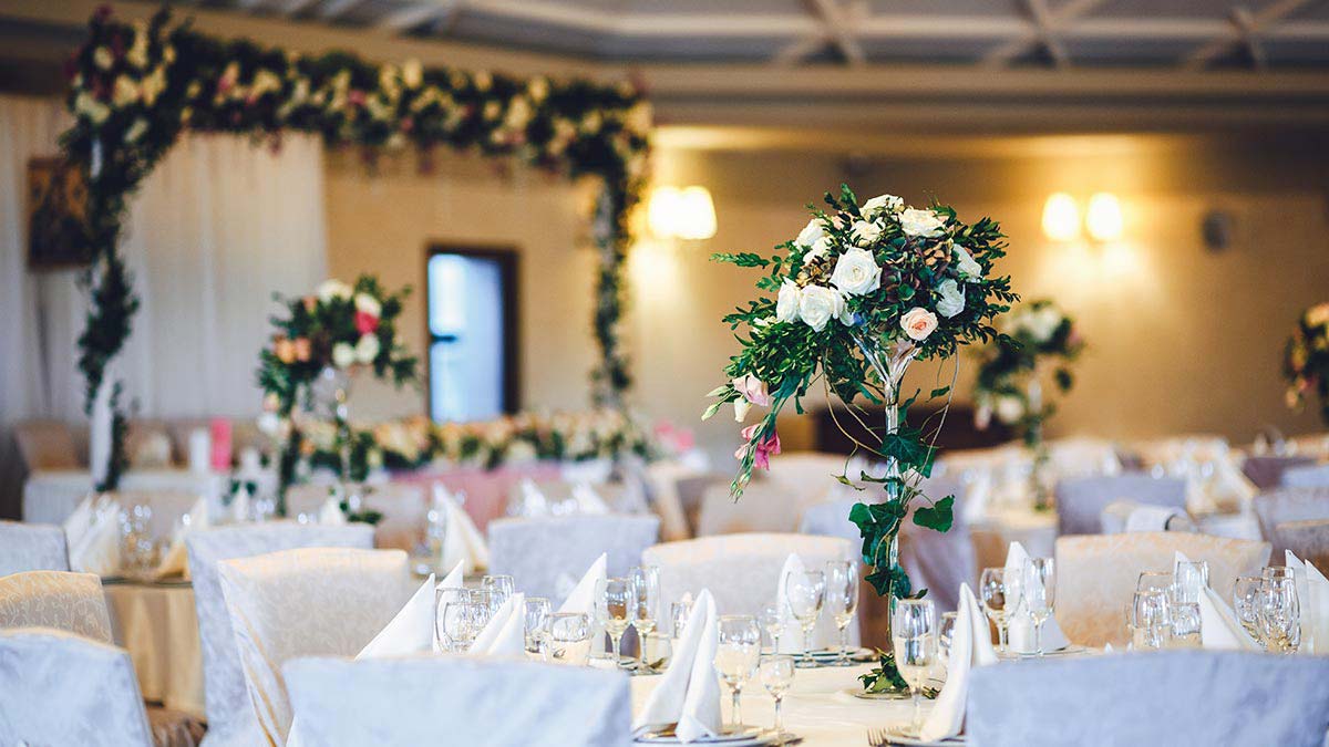 choose-monsoon-appropriate-decor