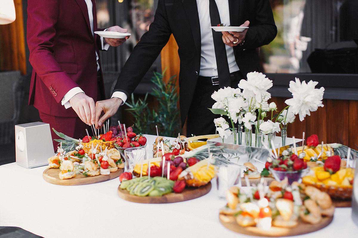 ice-cream-sundae-bar