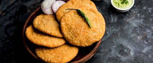 khasta-kachori